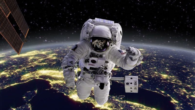 REGRESO A LA TIERRA, reflexiones de astronautas al volver del espacio NoFM
